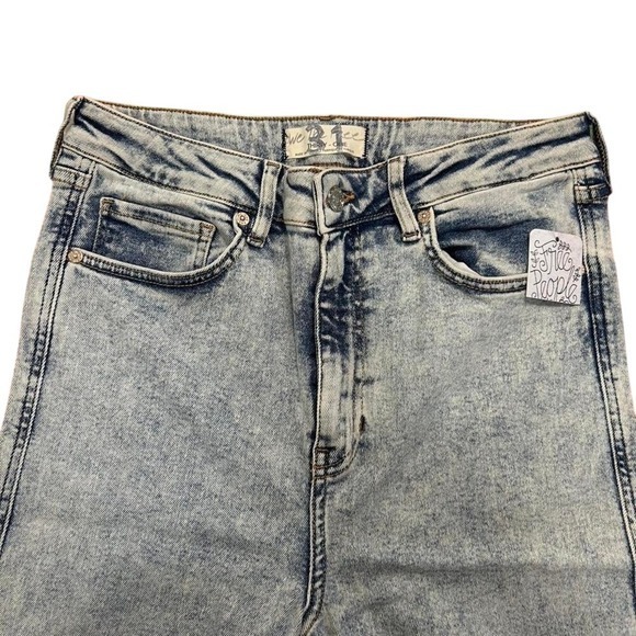 Like new without tags free people light wash high waisted skinny jeans size 31 - Picture 2 of 8